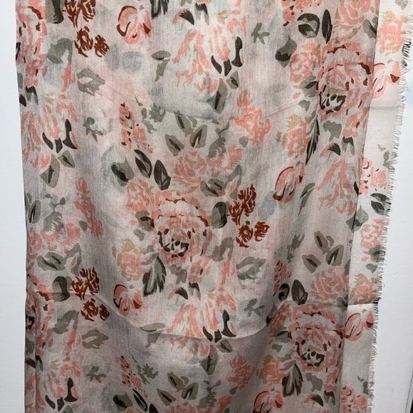 MELIFLUOS Pastel Rose Print 72”x36” Wrap/Scarf/Shawl - Picture 5 of 7